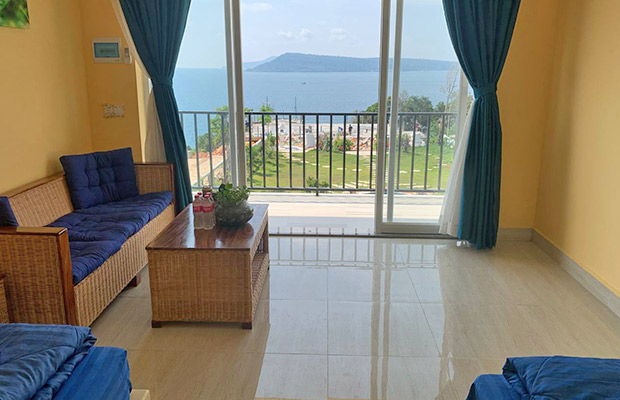 Double Twin Room with Seaview